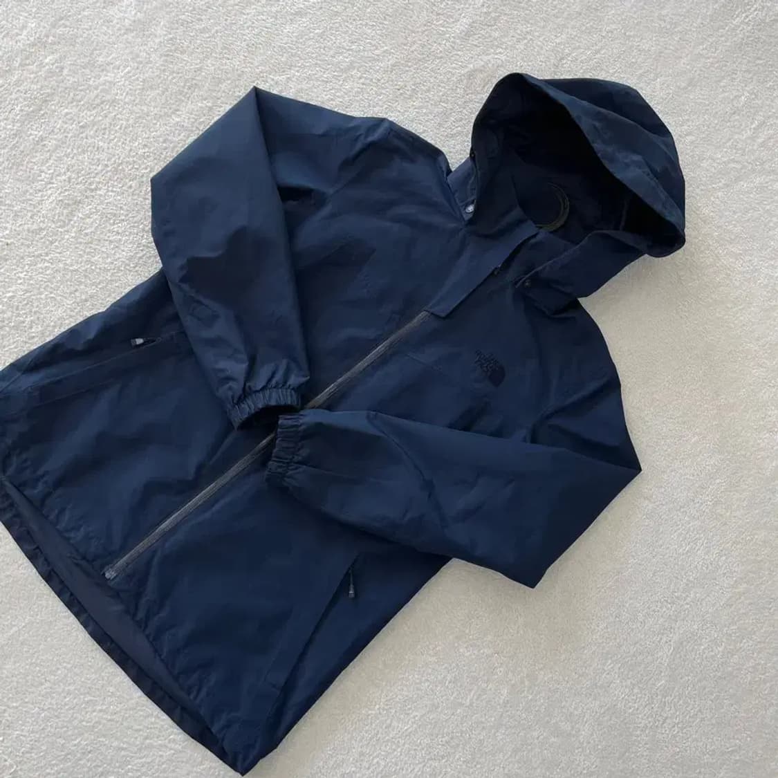 L 노스페이스 여성 신형 드라이벤트 바람막이 상품이미지3