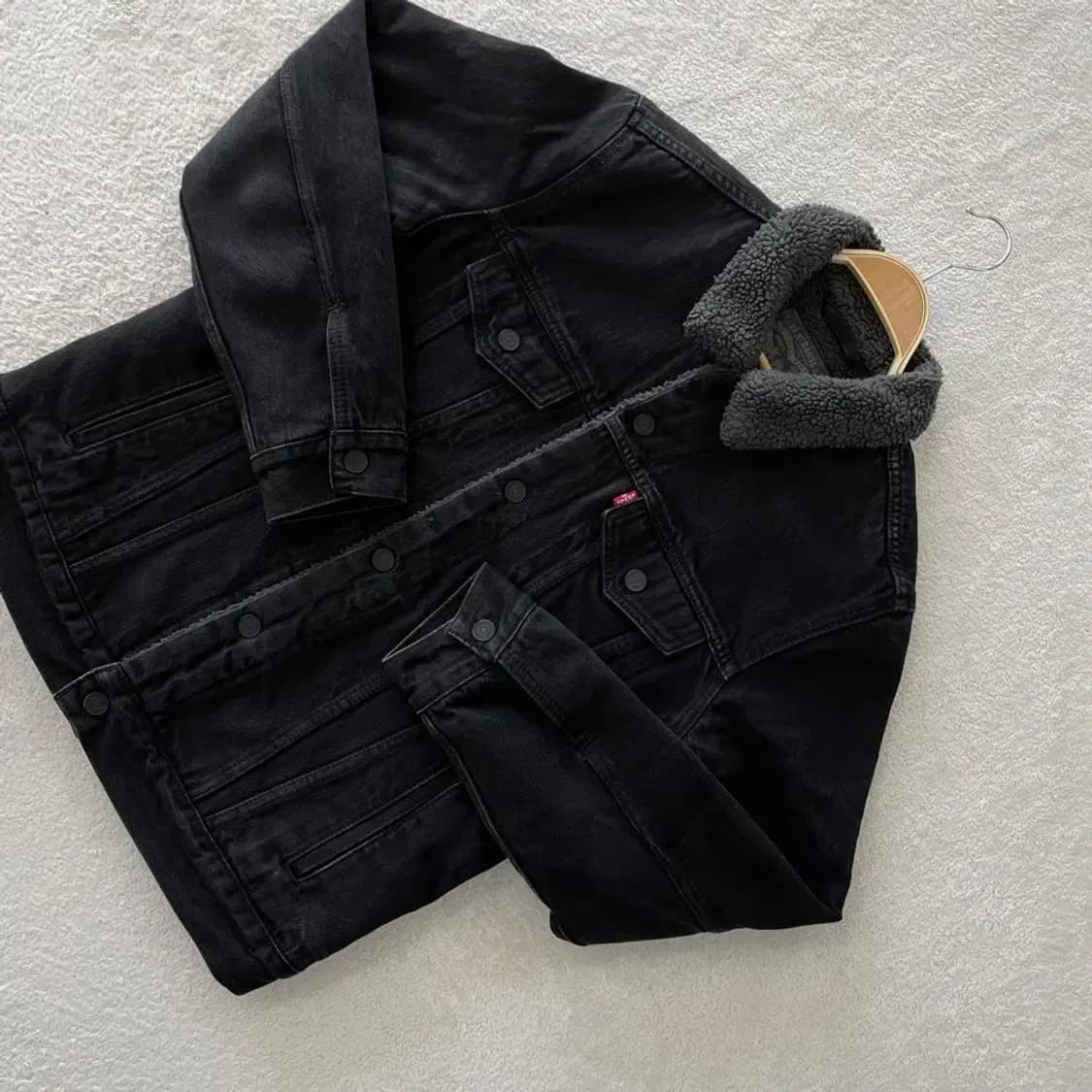 M 리바이스 쉐르파 흑청 데님 자켓 상품이미지3