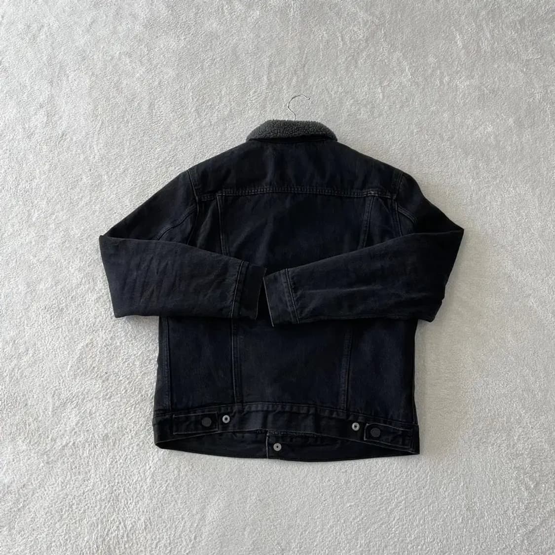 M 리바이스 쉐르파 흑청 데님 자켓 상품이미지8