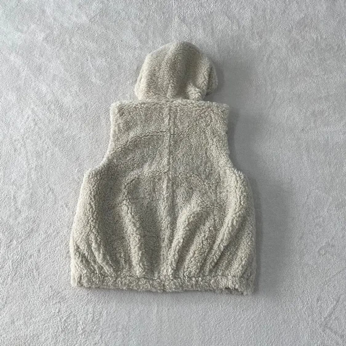 M 써스데이아일랜드 후리스 조끼 상품이미지7