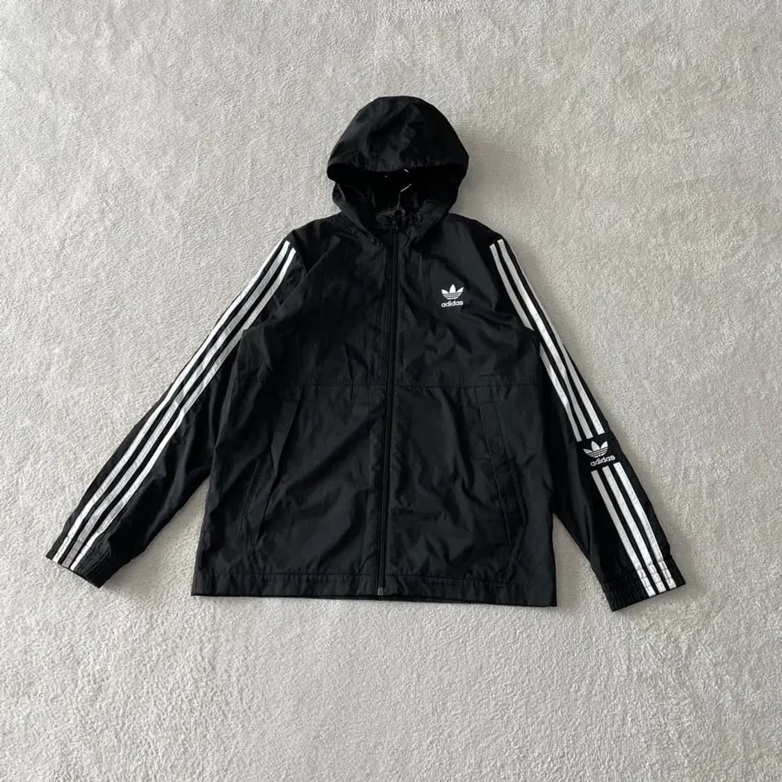 M 아디다스 여성 락업 윈드바람막이 160 상품이미지1