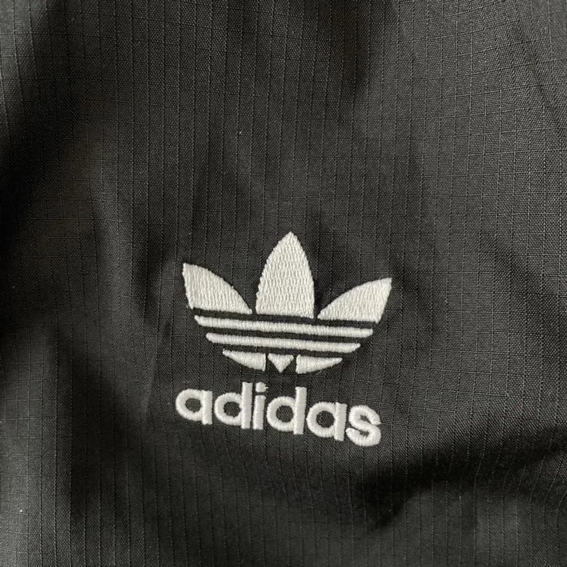 M 아디다스 여성 락업 윈드바람막이 160 상품이미지5