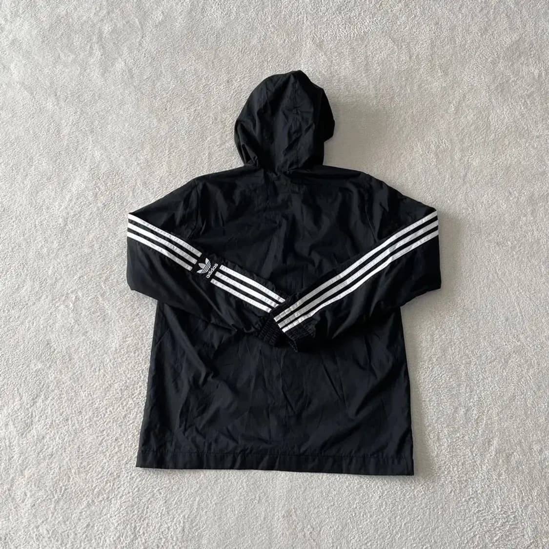 M 아디다스 여성 락업 윈드바람막이 160 상품이미지9