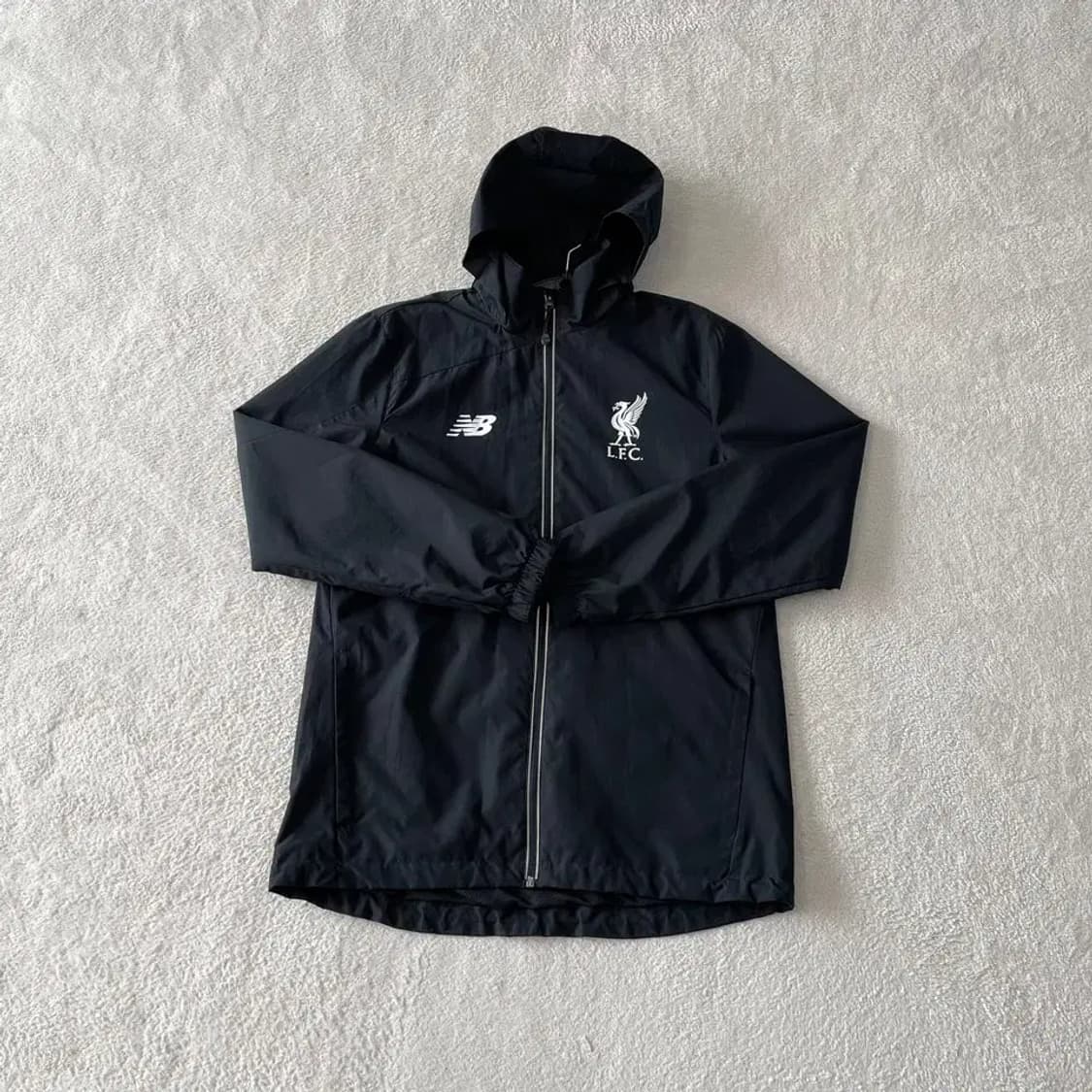 M 뉴발란스 리버풀 바람막이 레인자켓 95 상품이미지1