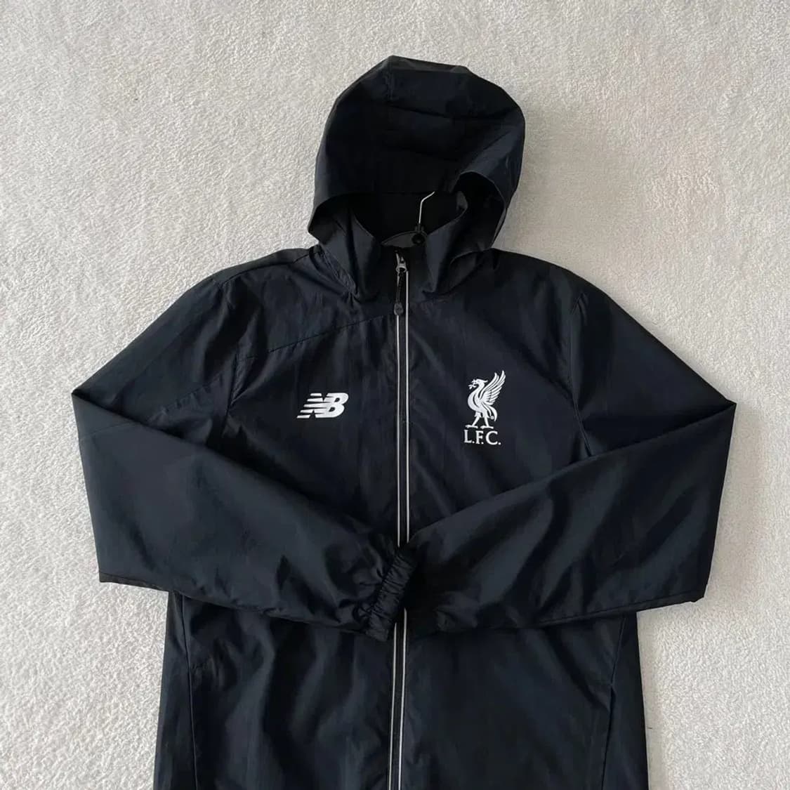 M 뉴발란스 리버풀 바람막이 레인자켓 95 상품이미지2