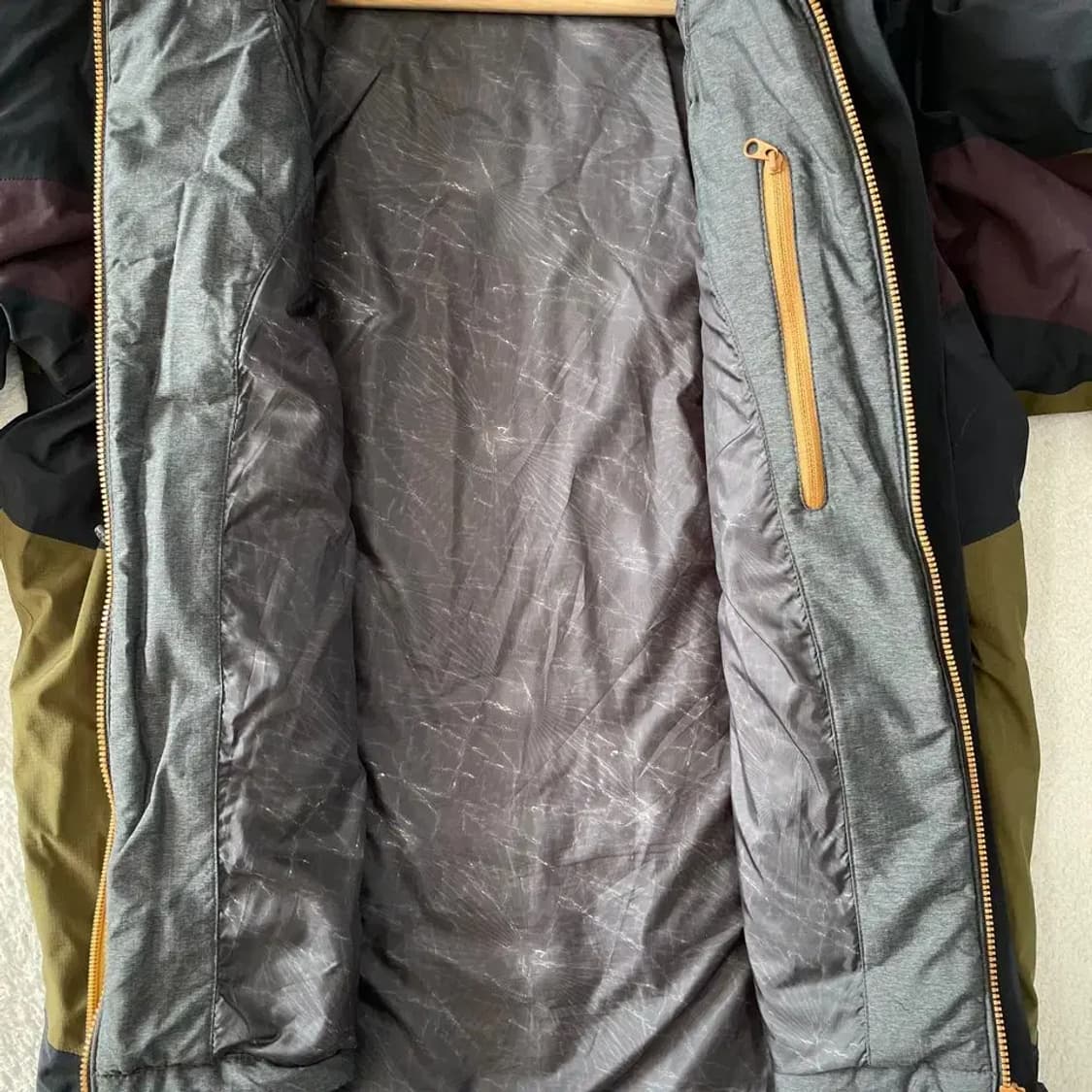 M 블랙야크 남성 고어텍스 자켓 (내피패딩포함) 95 상품이미지9