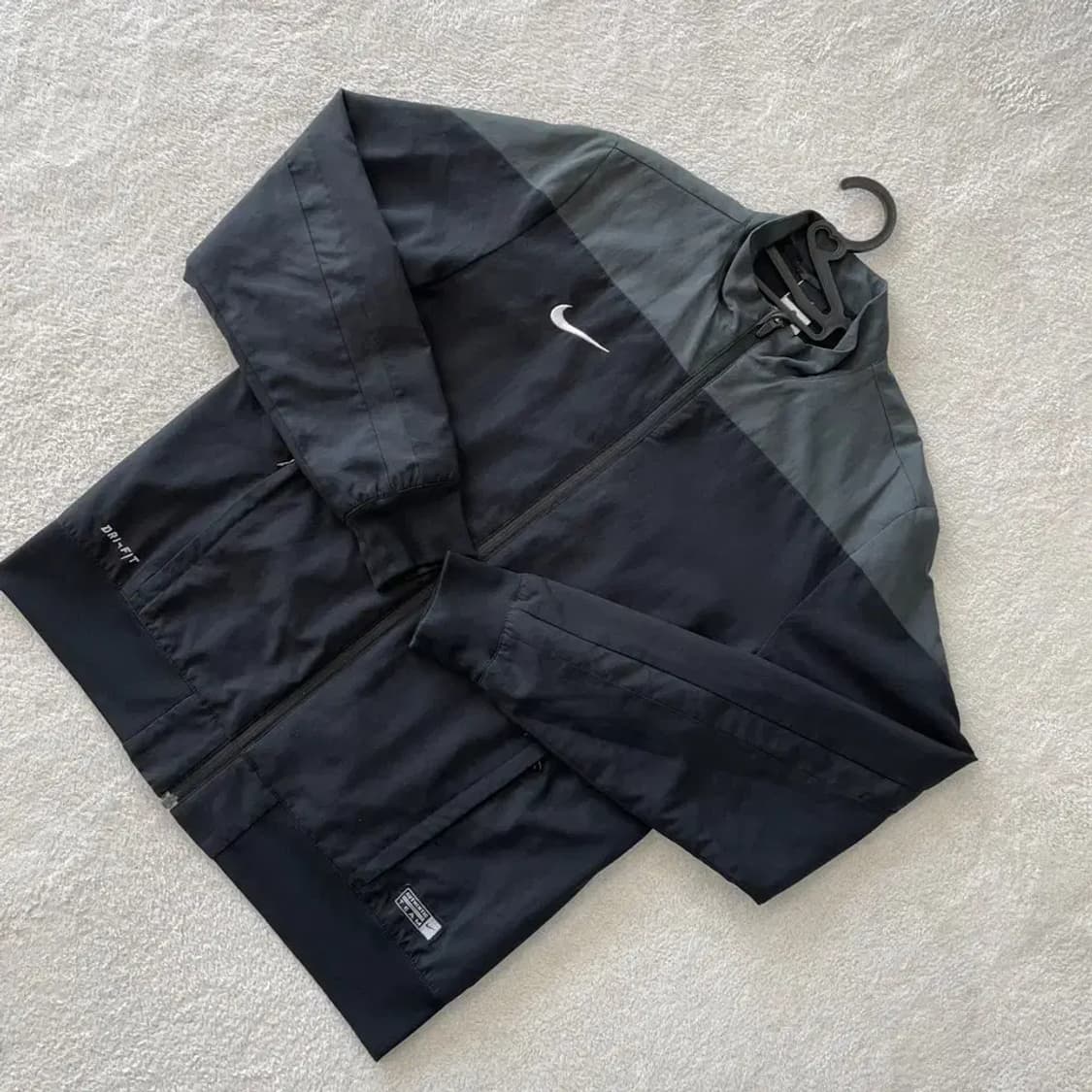 M 나이키 드라이핏 바람막이 집업자켓 95 상품이미지3