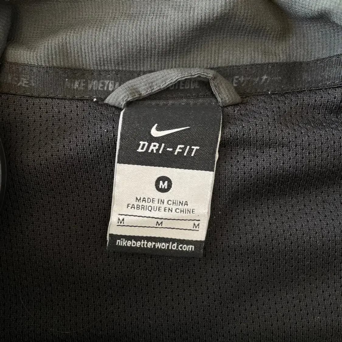 M 나이키 드라이핏 바람막이 집업자켓 95 상품이미지4