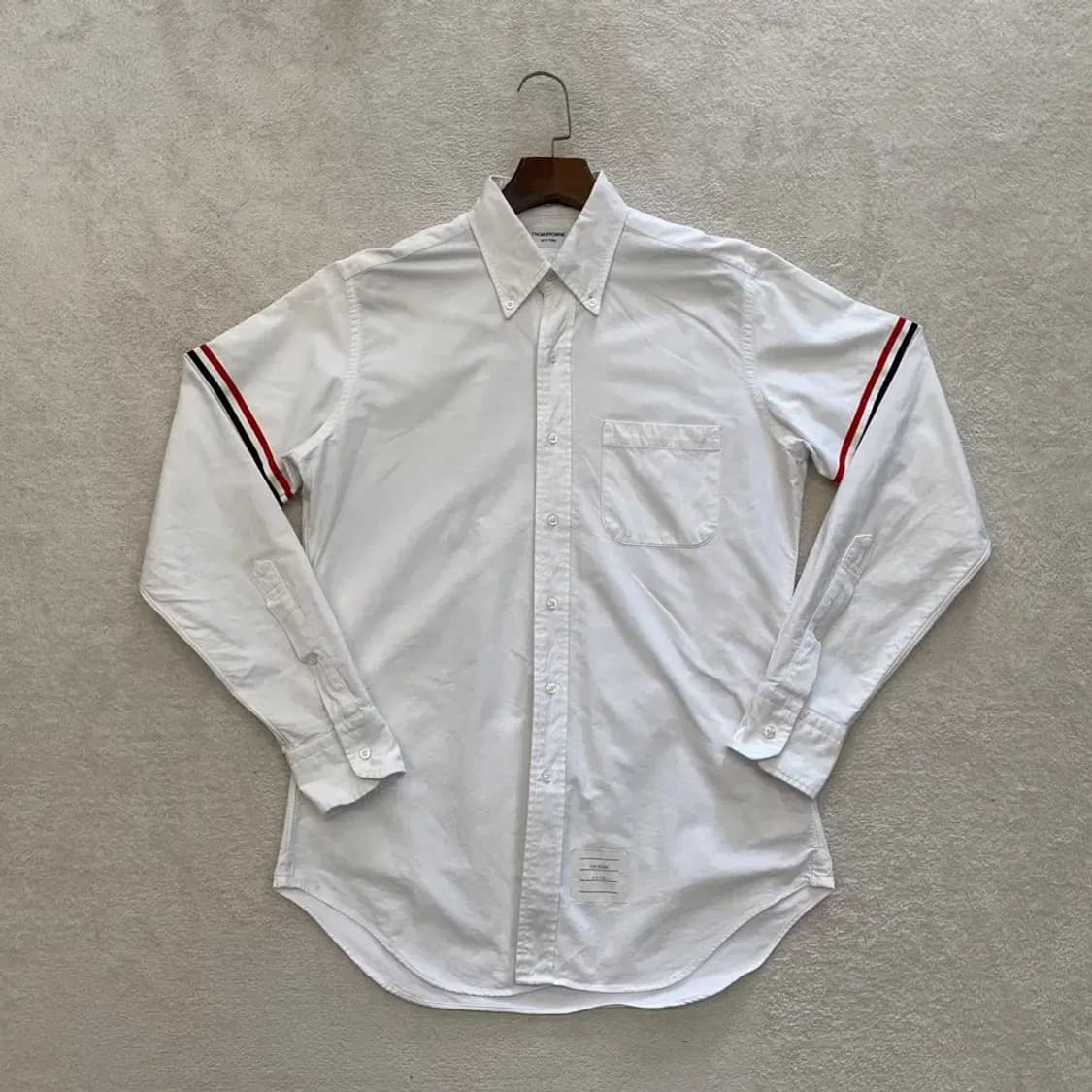 톰브라운 암밴드 옥스포드 셔츠 3 상품이미지1