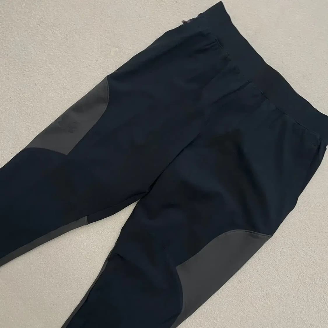 언더아머 블랙 트레이닝 바지 XL 상품이미지3