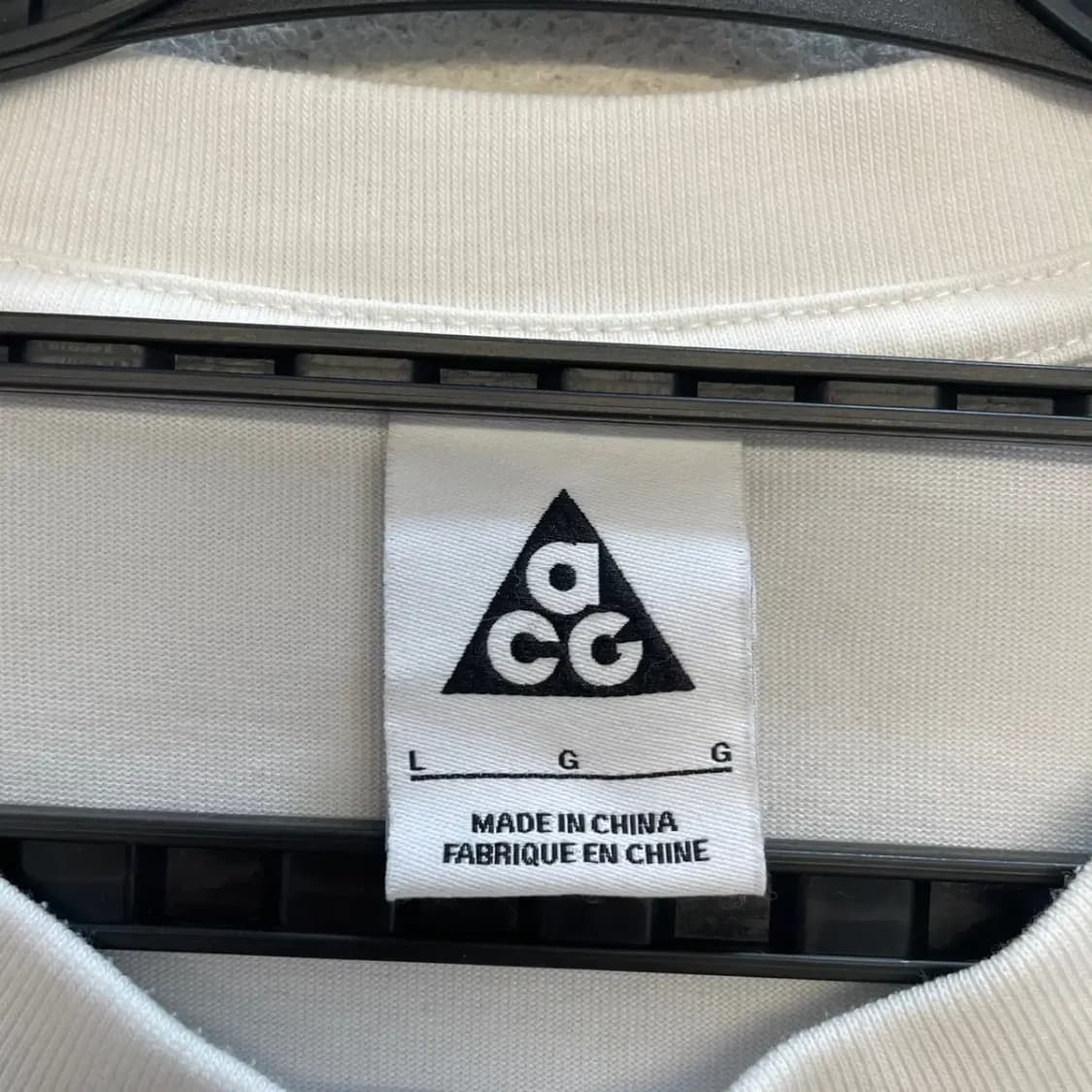 나이키 ACG 반팔티 100 하트 NRG 상품이미지4