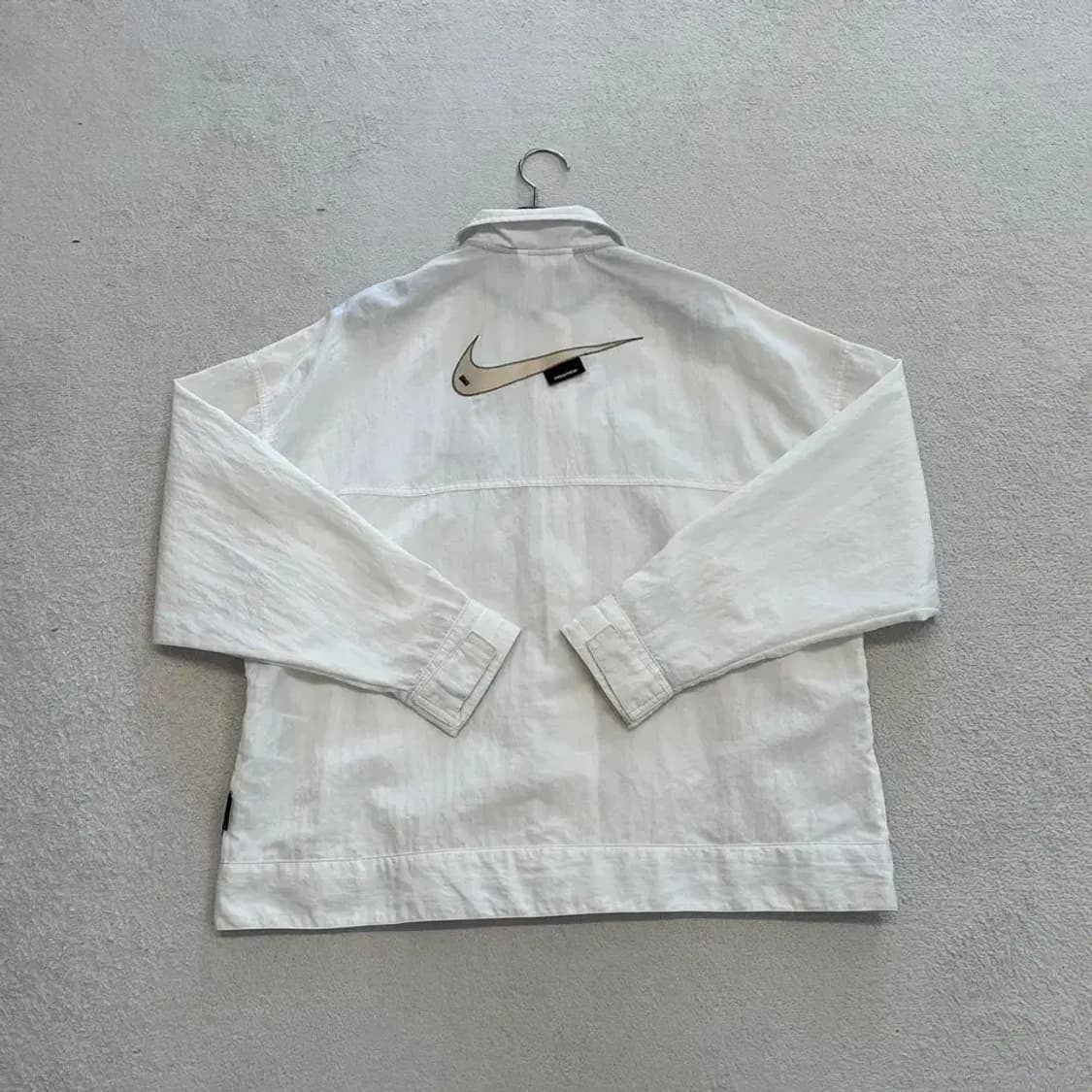나이키 여성 나일론 백로고 바람막이 M 상품이미지9