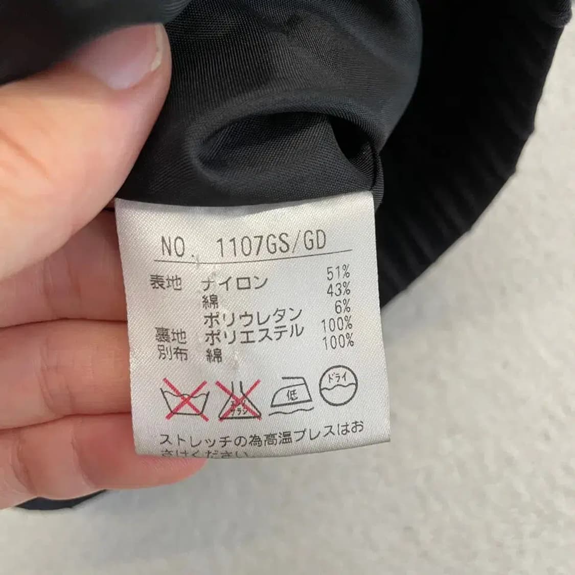 M 블랙앤화이트 남성 블루종 골프 바람막이 상품이미지8