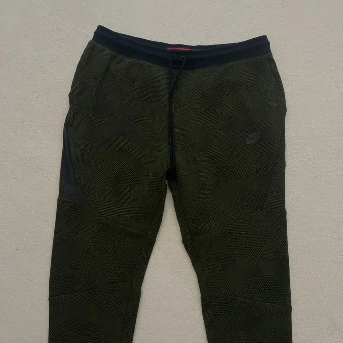 XXL 나이키 테크팩 카키 카모팬턴 바지 상품이미지2