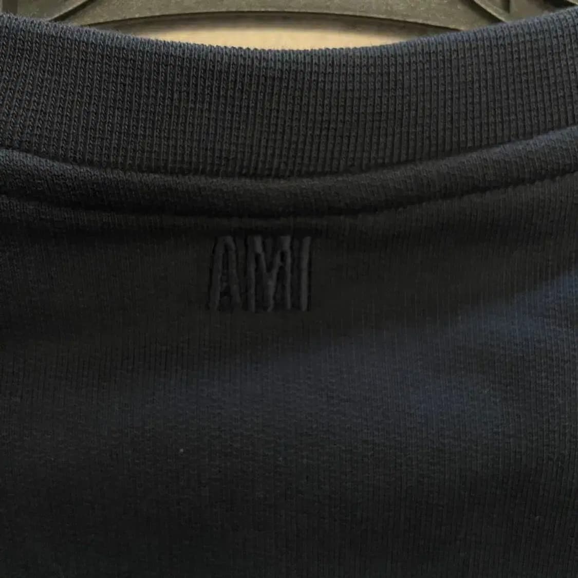 M 아미 네이비 로고패치 스펠 맨투맨 AMI 상품이미지8