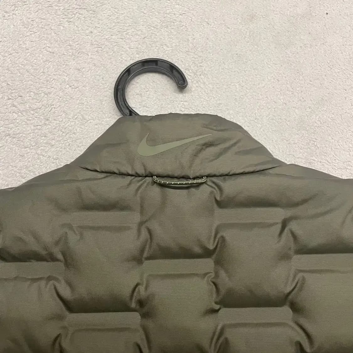 나이키 에어로로프트 자켓 100 L 상품이미지8