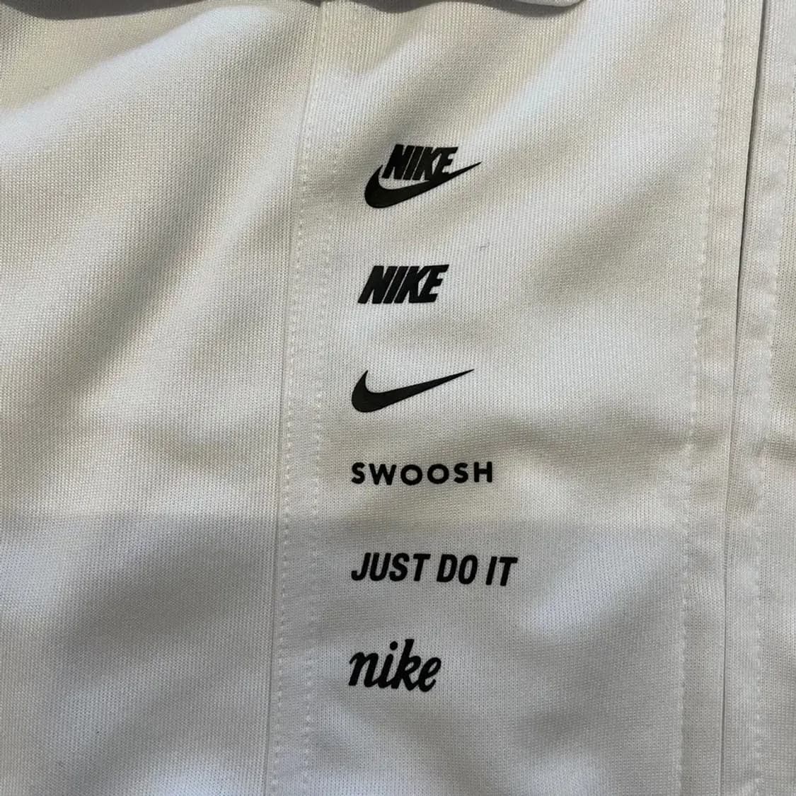 나이키 여성 신형 트랙탑 져지집업 M 상품이미지4