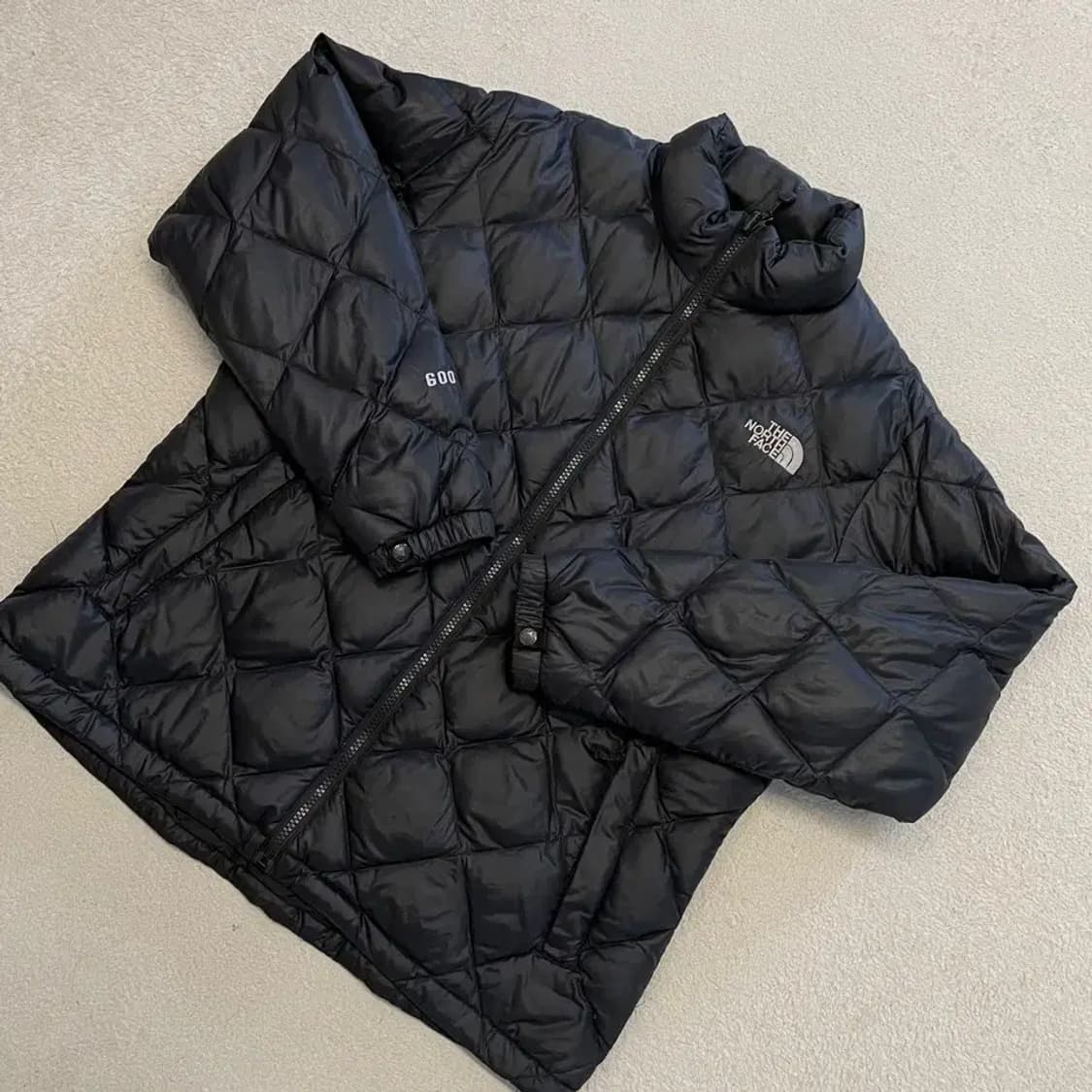 노스페이스 여성 구스 600 경량패딩 95 눕시 상품이미지3