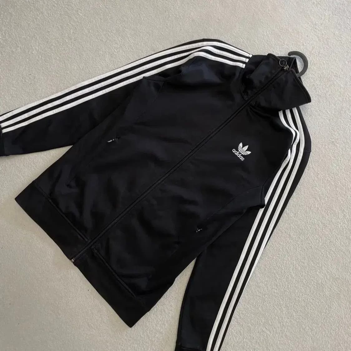 아디다스 유로파 블랙 져지 95 상품이미지3