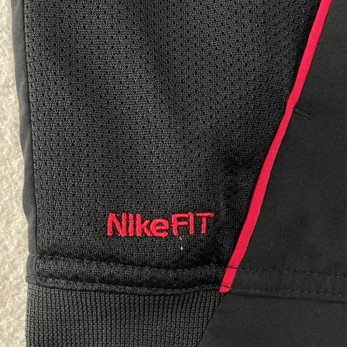 나이키 올드스쿨 스우시 바람막이 95-100 검빨 상품이미지6