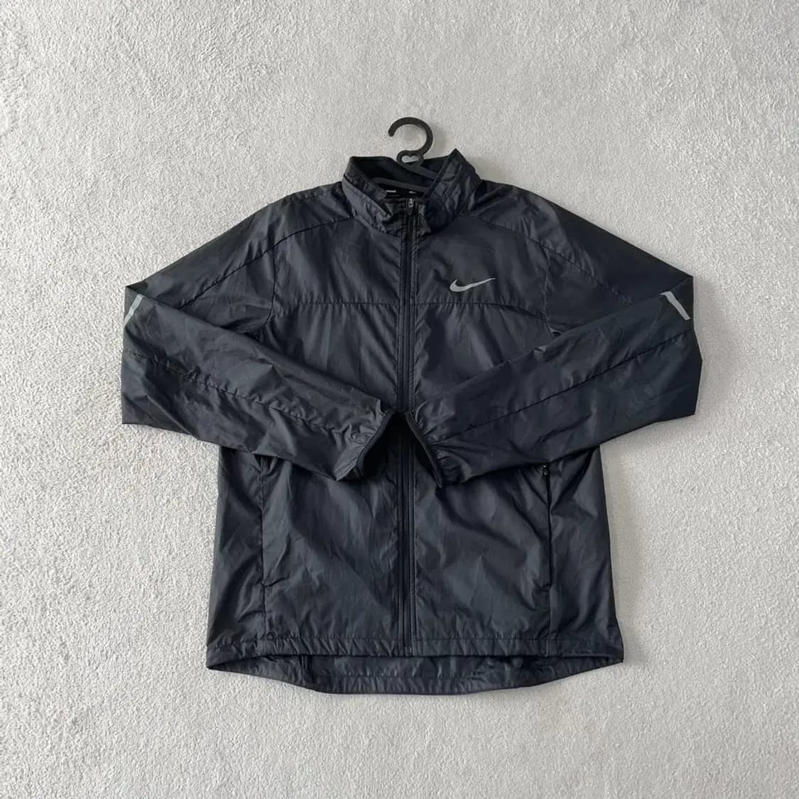 나이키 블랙 쉴드 바람막이 95 M 상품이미지1