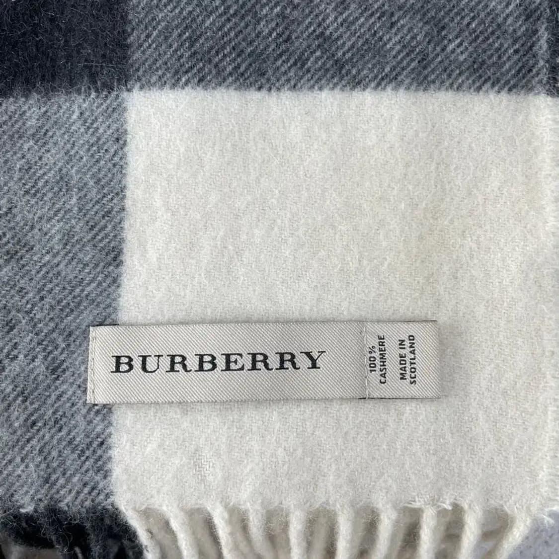버버리 스코틀랜드 자이언트체크 캐시미어 머플러 상품이미지5