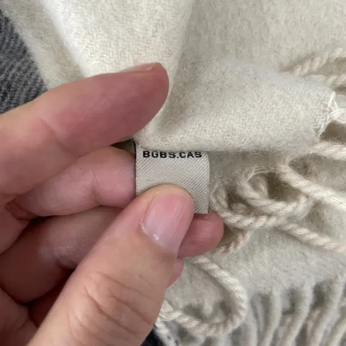 버버리 스코틀랜드 자이언트체크 캐시미어 머플러 상품이미지6