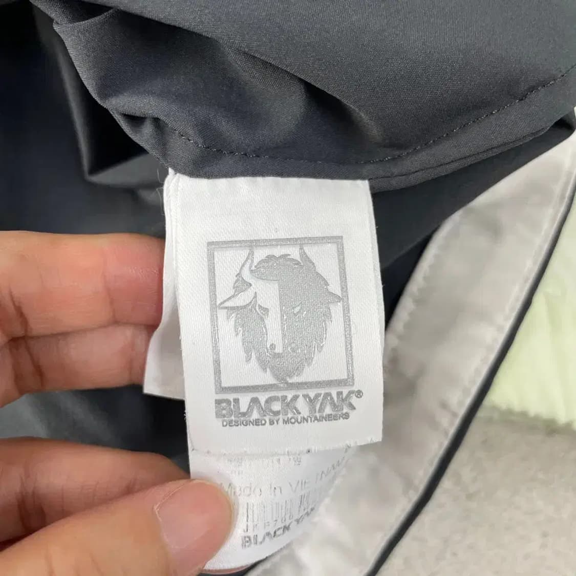 110 블랙야크 남성 피크알파 경량패딩 자켓 XXL 상품이미지7