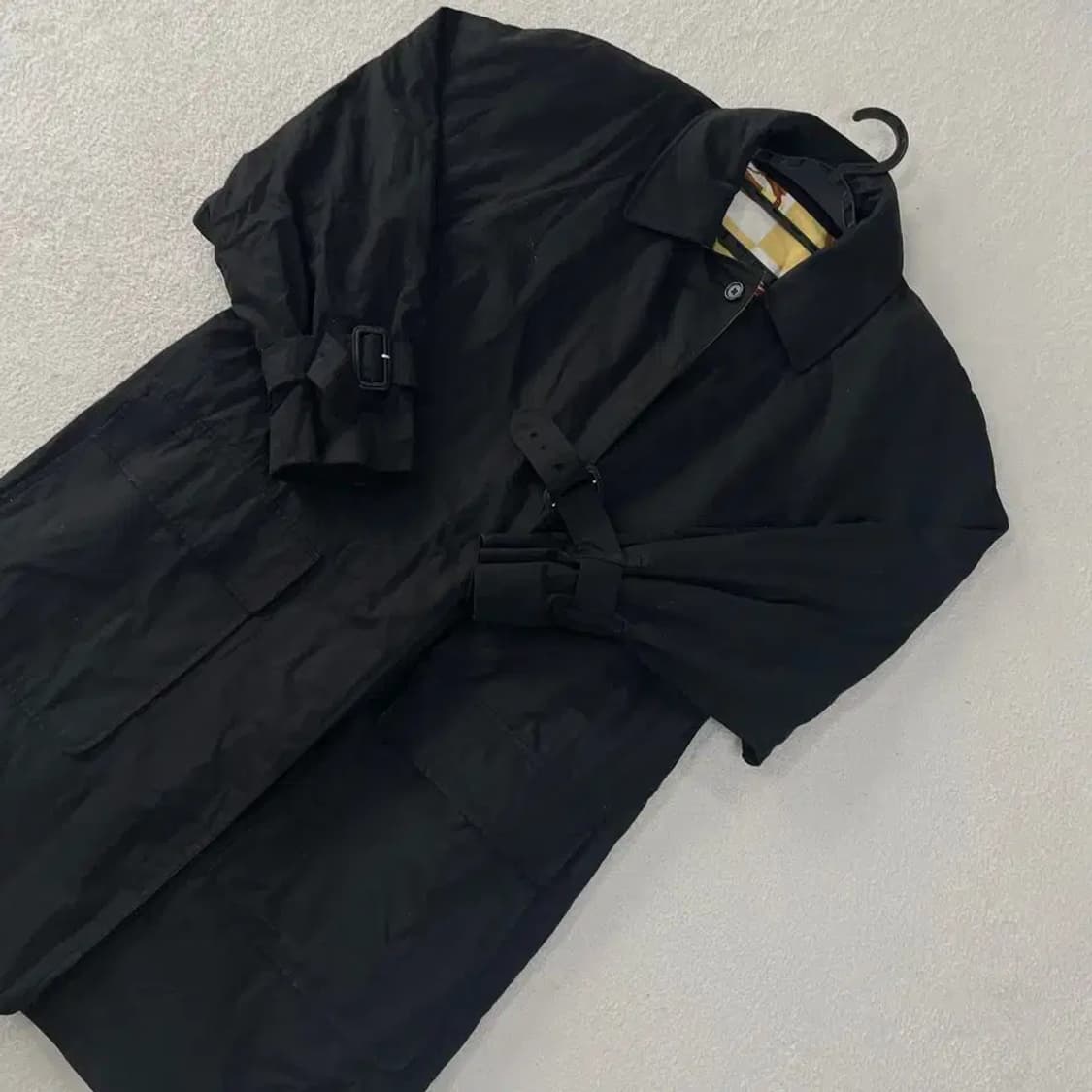 버버리 여성 블랙 코트 88 가을겨울 상품이미지3