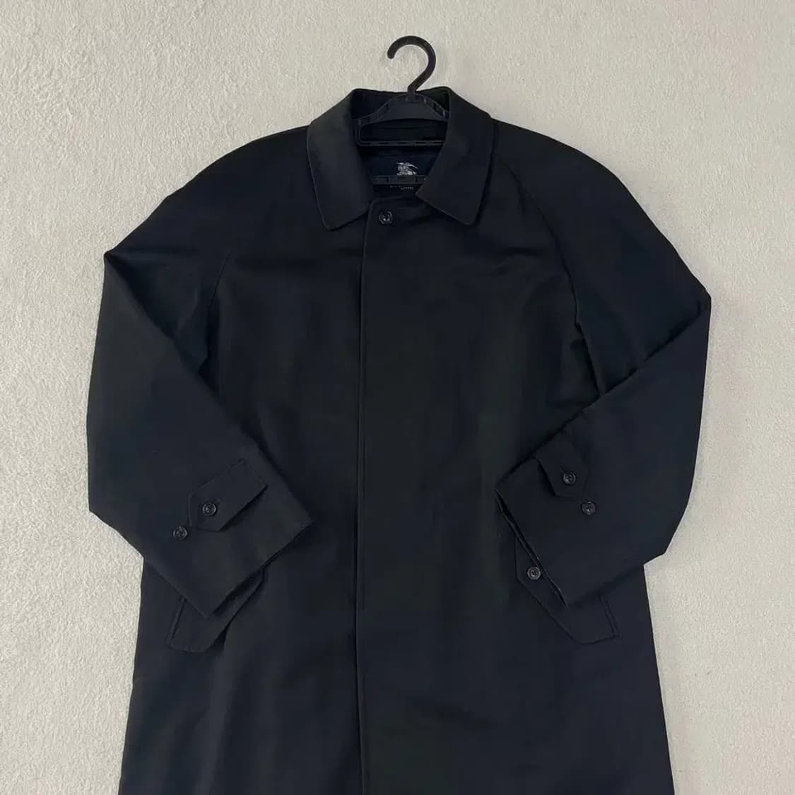 버버리 남성 블랙 코트 100 L 상품이미지2