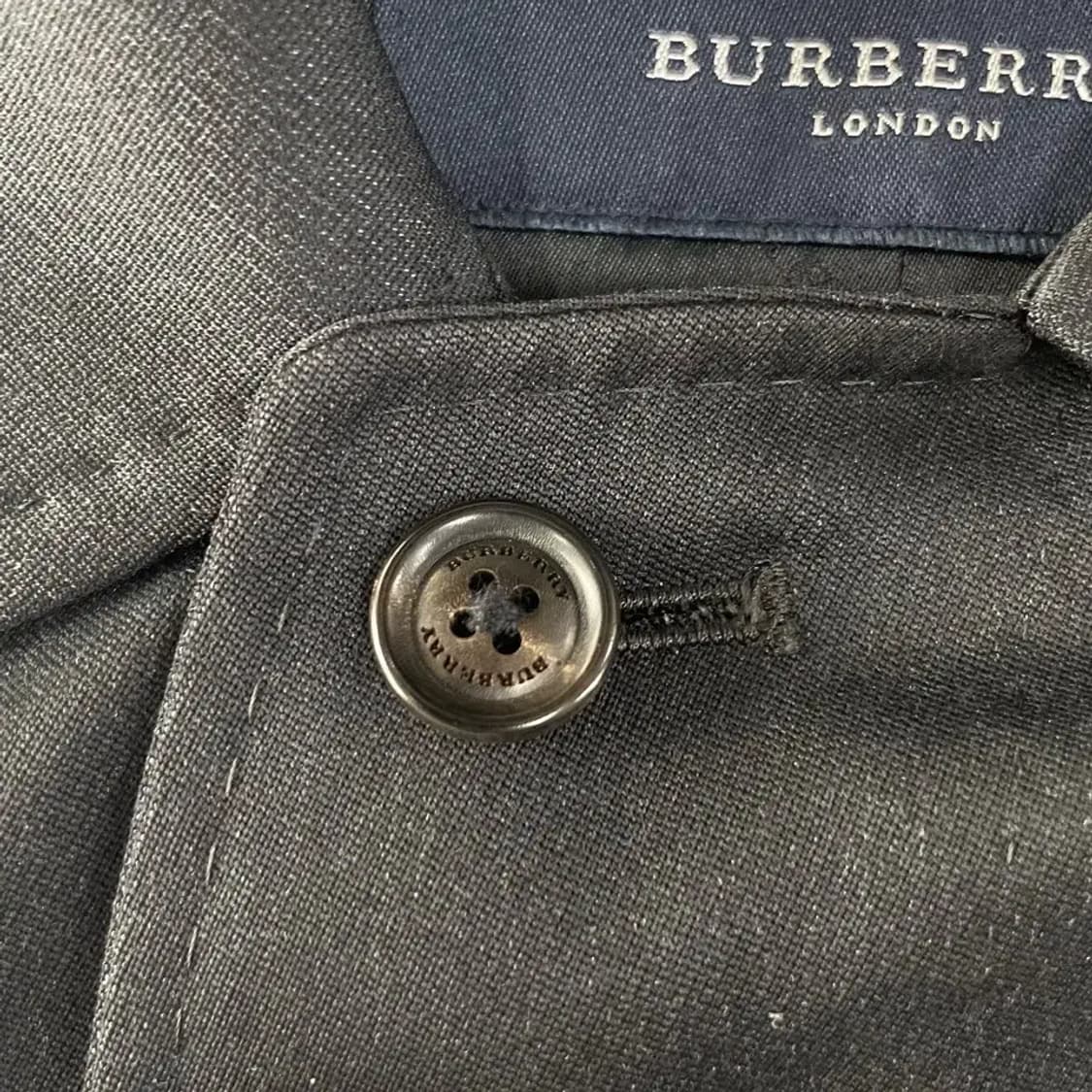 버버리 남성 블랙 코트 100 L 상품이미지5