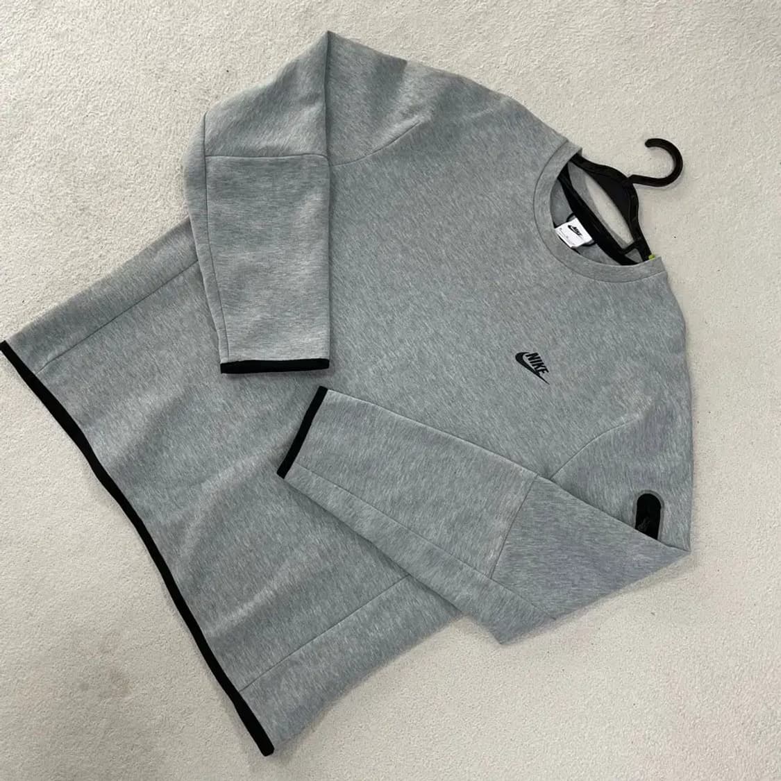 XL 나이키 신형 테크팩 맨투맨 105 상품이미지3