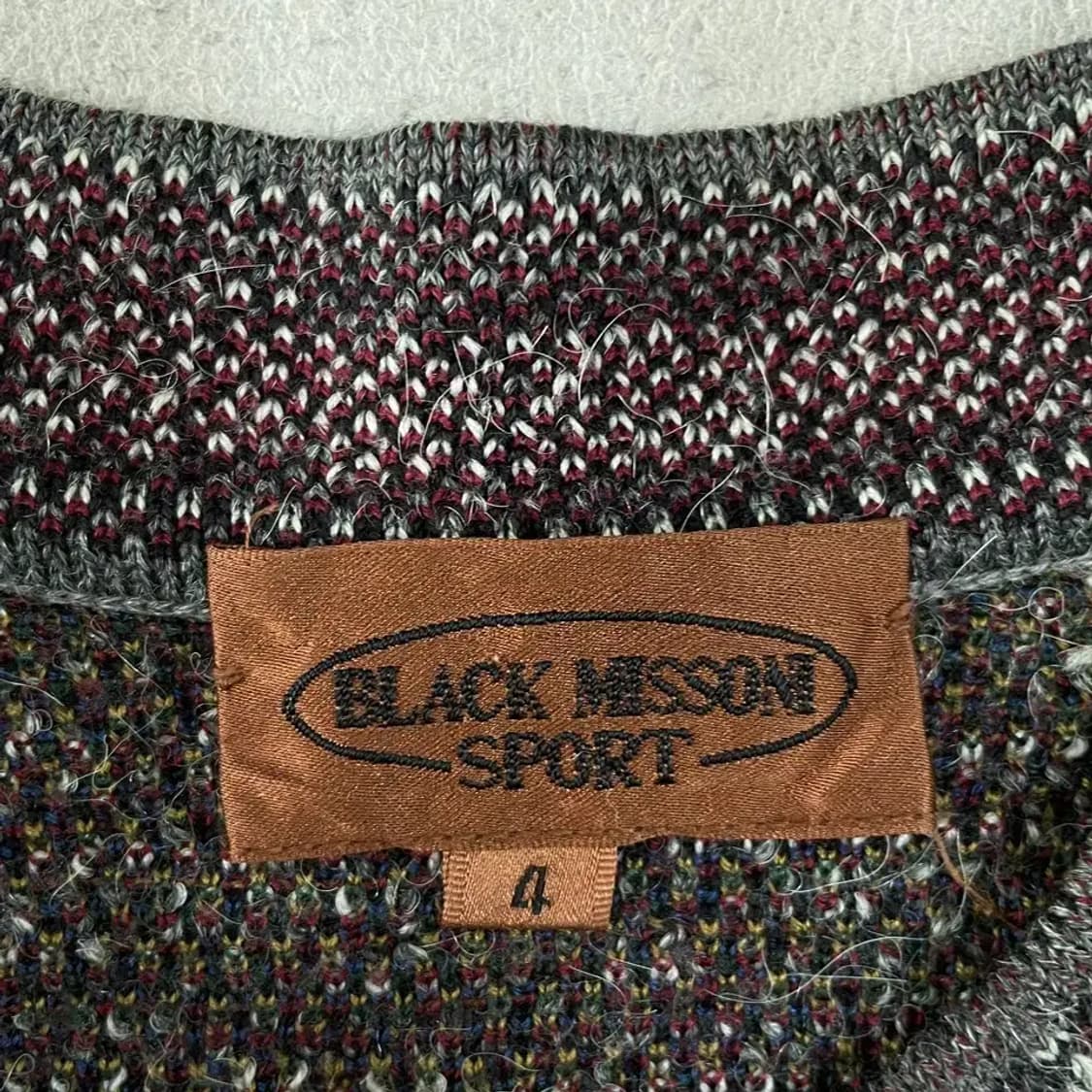 미쏘니 패턴 니트 100-105 상품이미지4