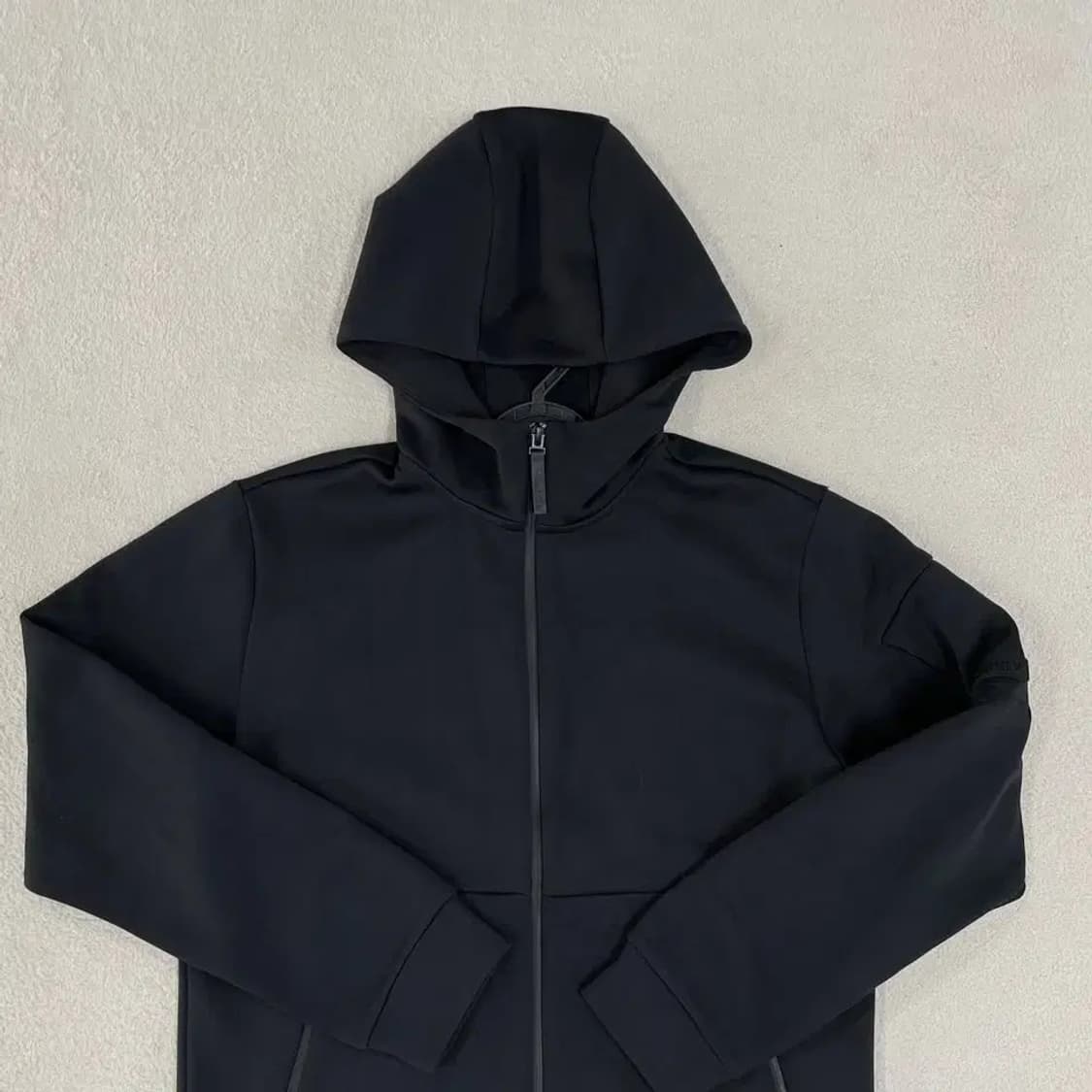 M 디스커버리 2024 후드집업 남성 상품이미지2