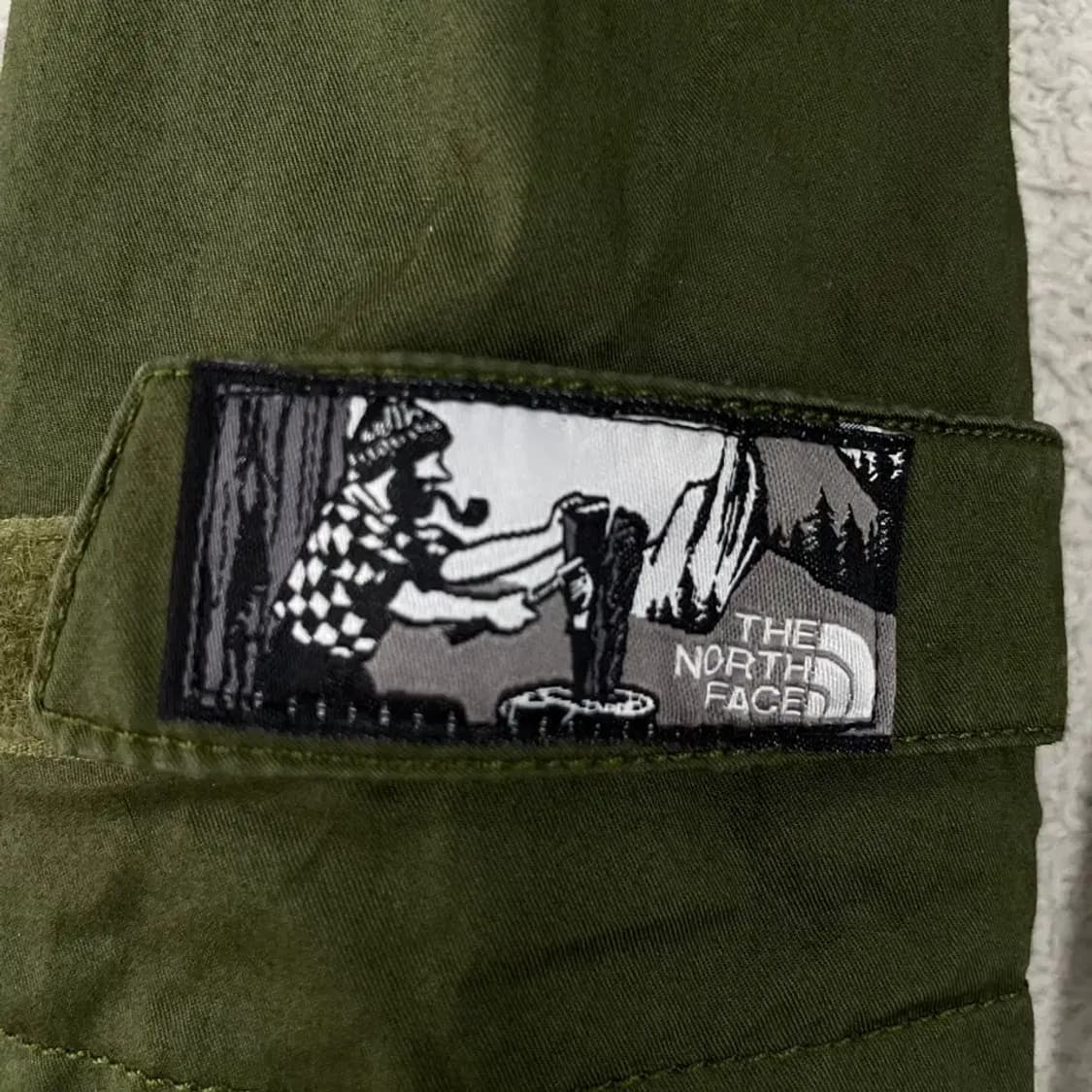 노스페이스 카키 바람막이 90 S 상품이미지6