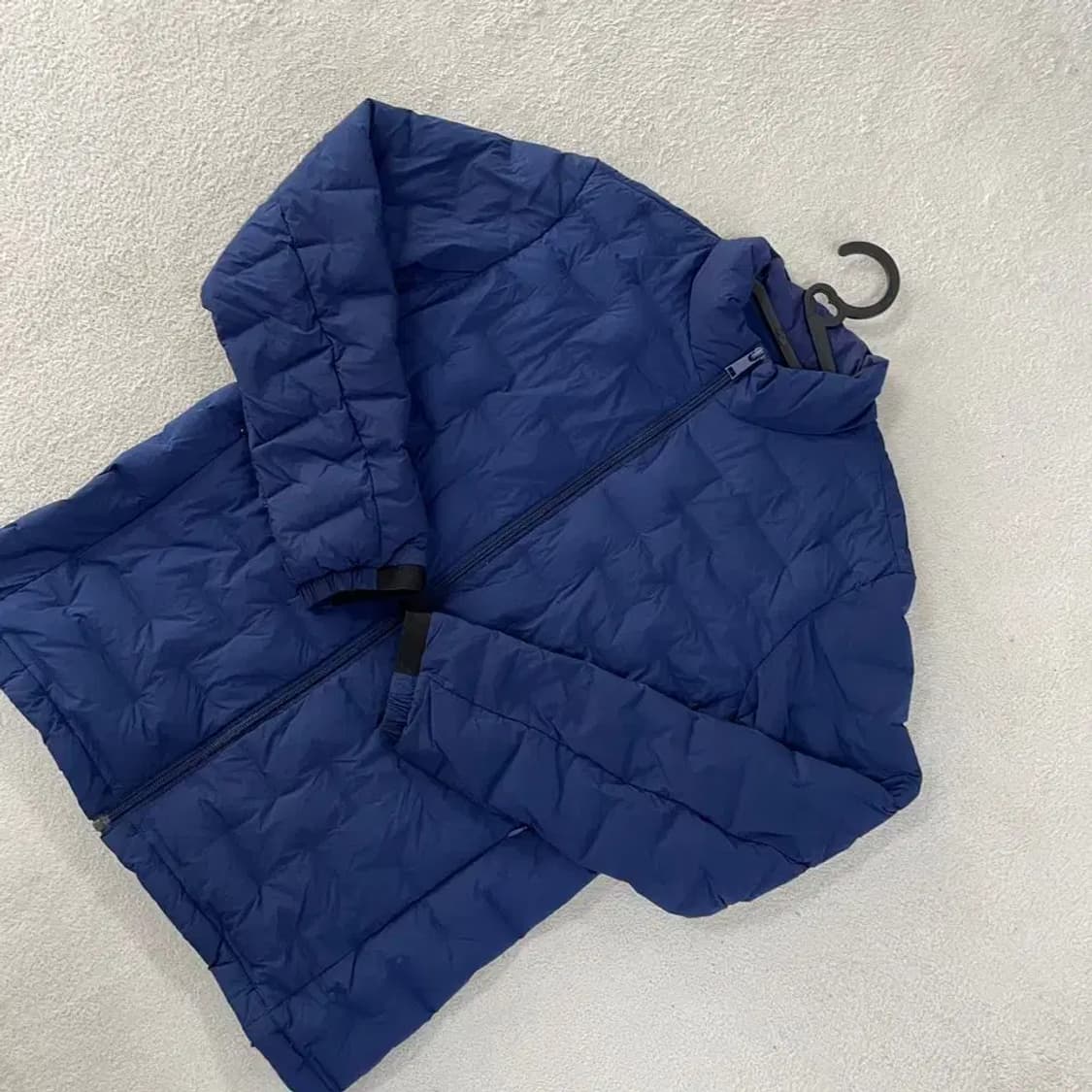 M 와이드앵글 남성 구스 경량패딩 95 상품이미지1