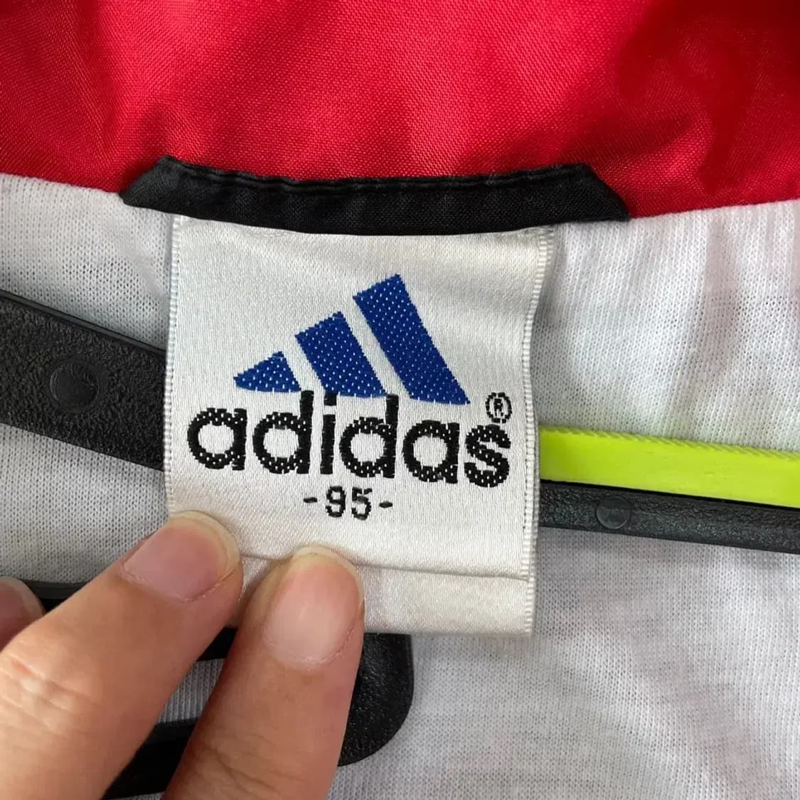 M 아디다스 올드스쿨 바람막이 95 상품이미지4