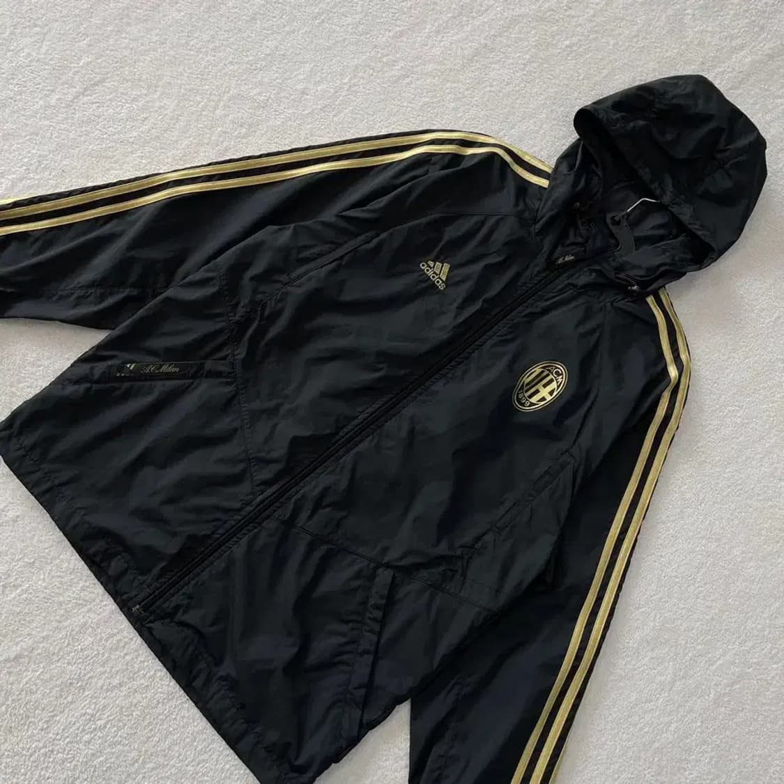 L 아디다스 AC밀란 바람막이 자켓 100 상품이미지3