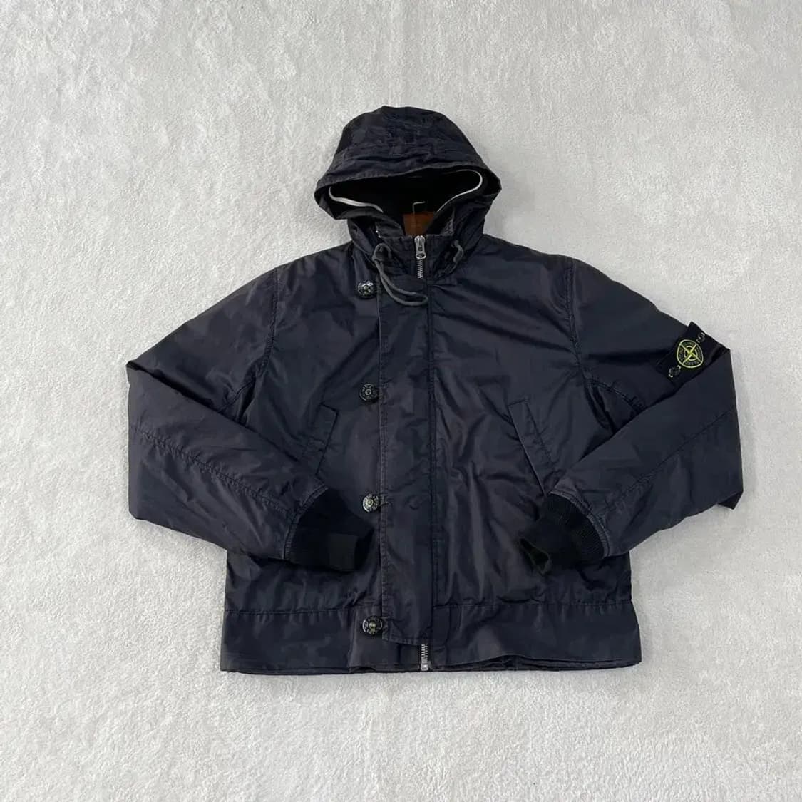 스톤아일랜드 라소고마토 자켓 M 패딩 상품이미지1