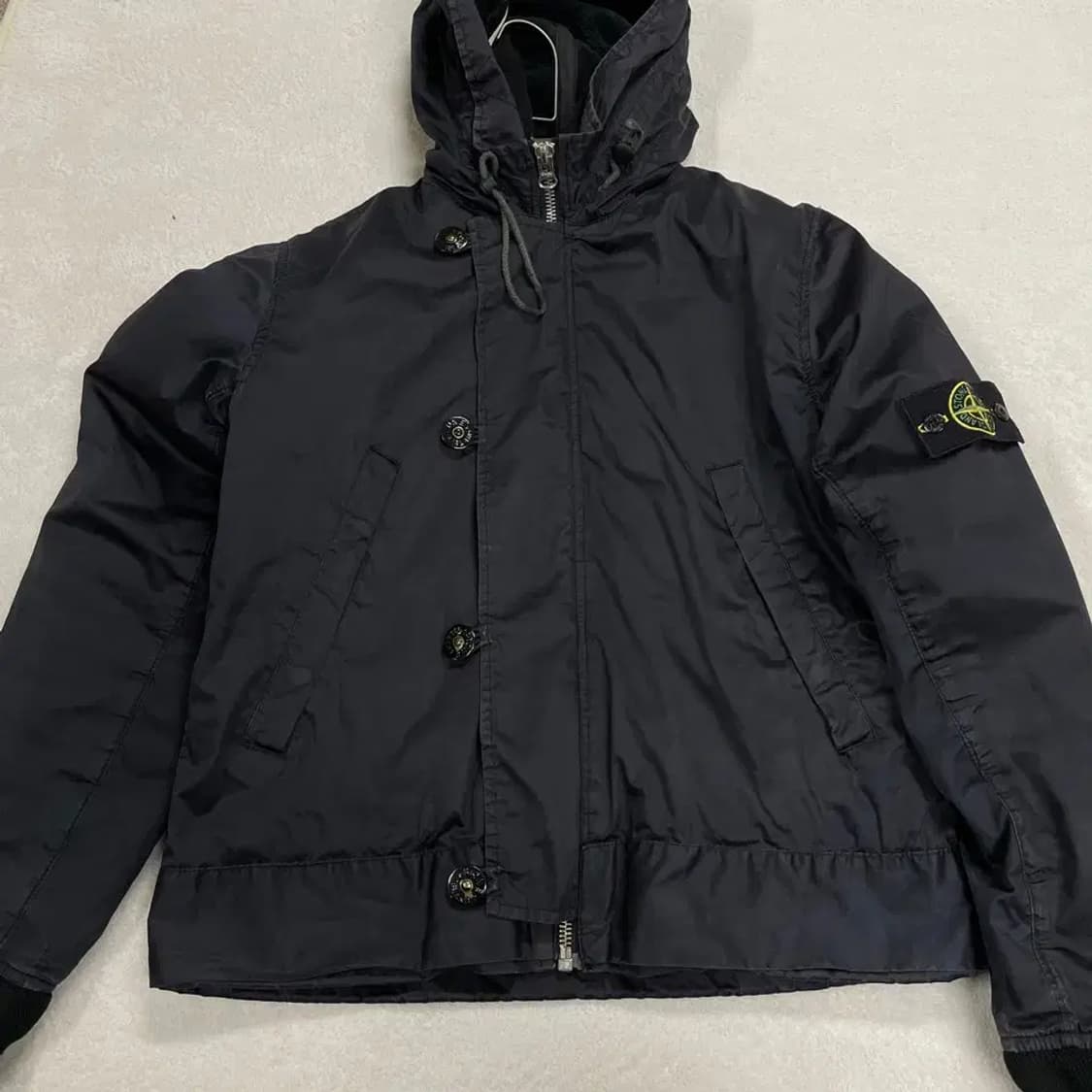 스톤아일랜드 라소고마토 자켓 M 패딩 상품이미지8