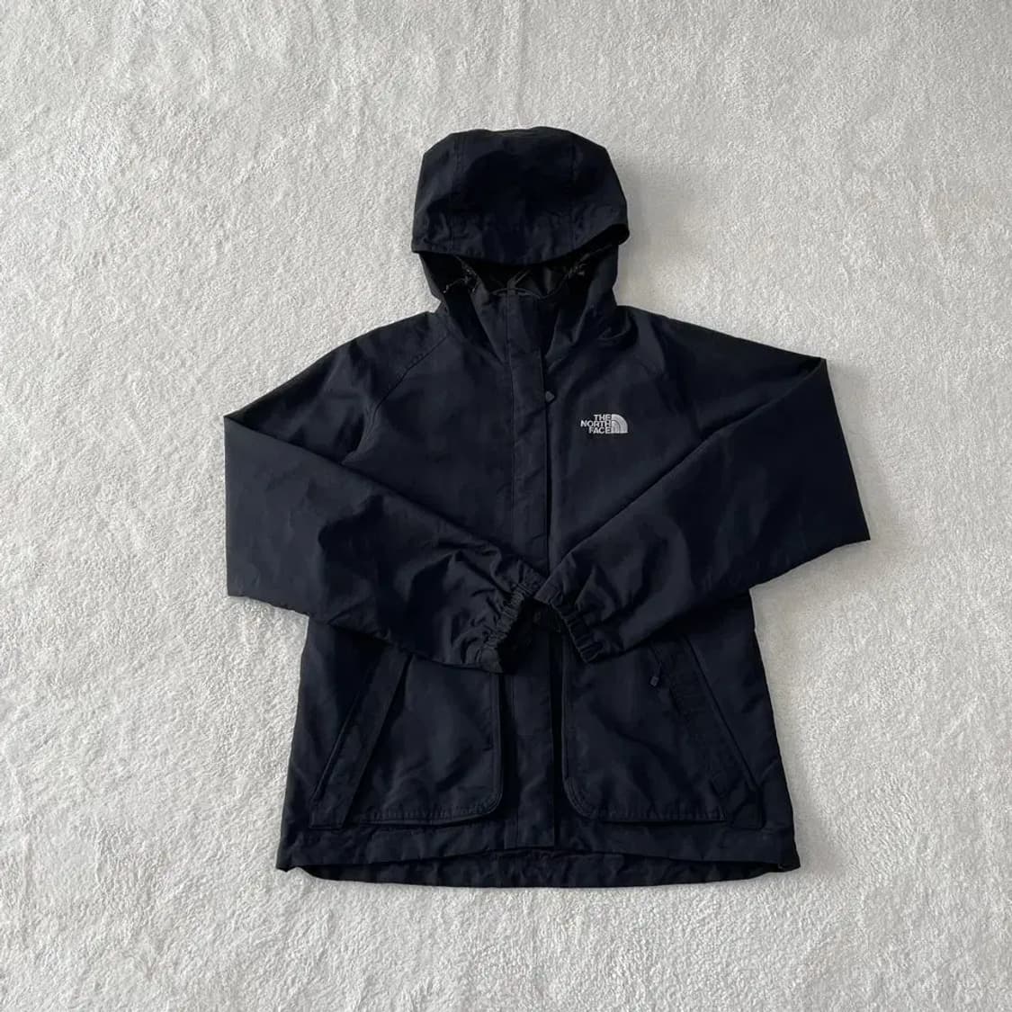 L 노스페이스 여성 고프코어 바람막이 블랙 상품이미지1