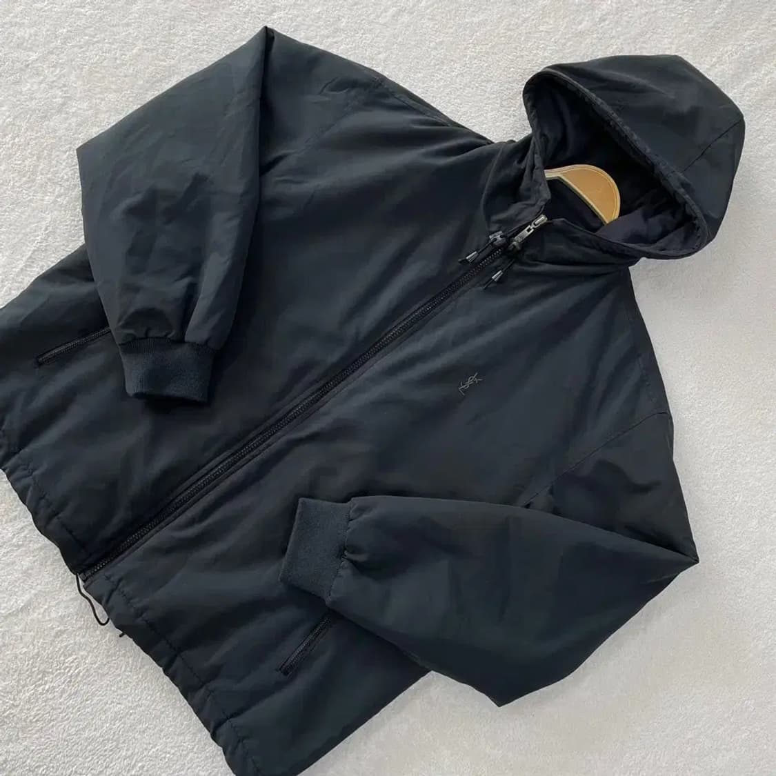 105 입생로랑 올드스쿨 누빔 후드패딩 자켓 XL 블루종 상품이미지3