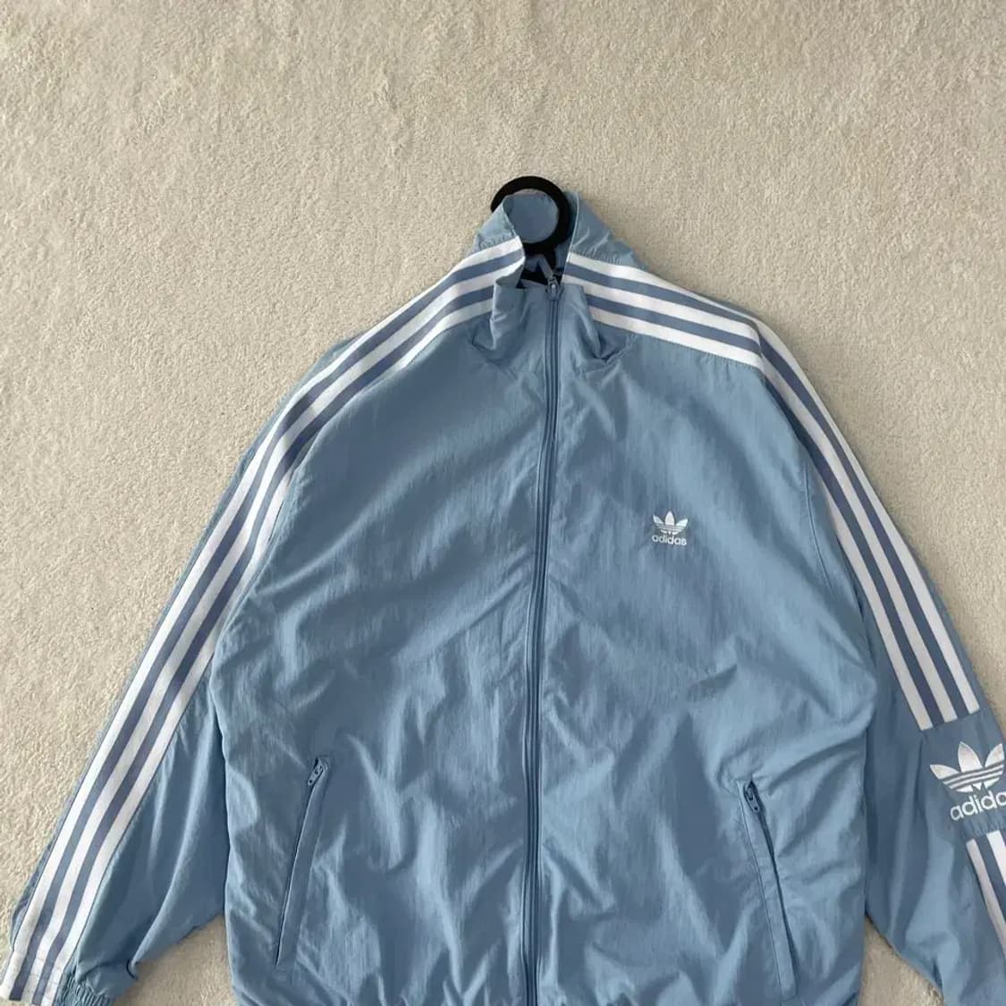 L 아디다스 여성 락업 바람막이 트랙탑 스카이블루 상품이미지2