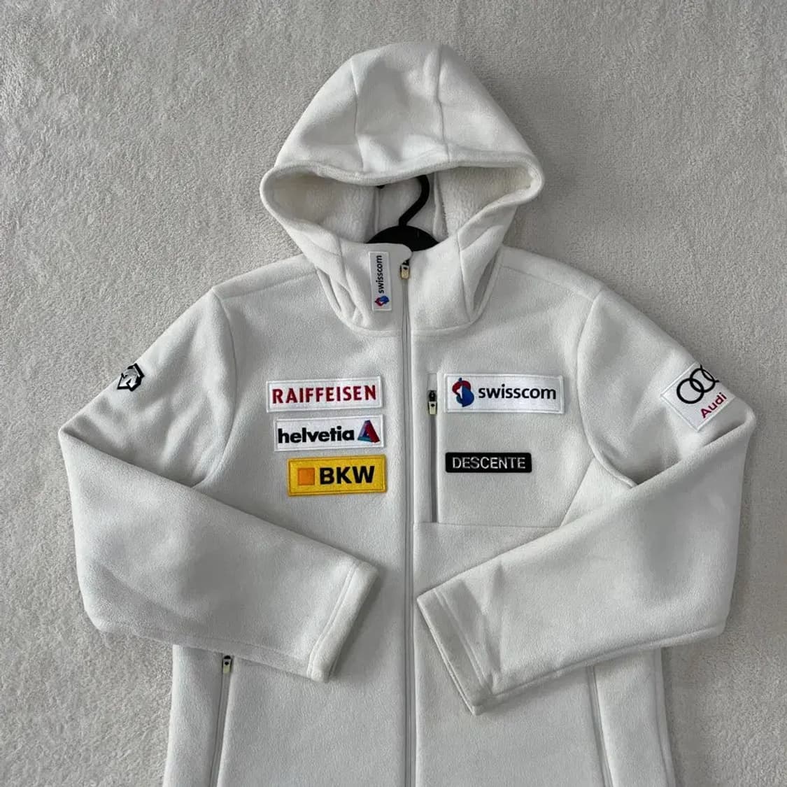 데상트 아우디 후리스 L 100 상품이미지2