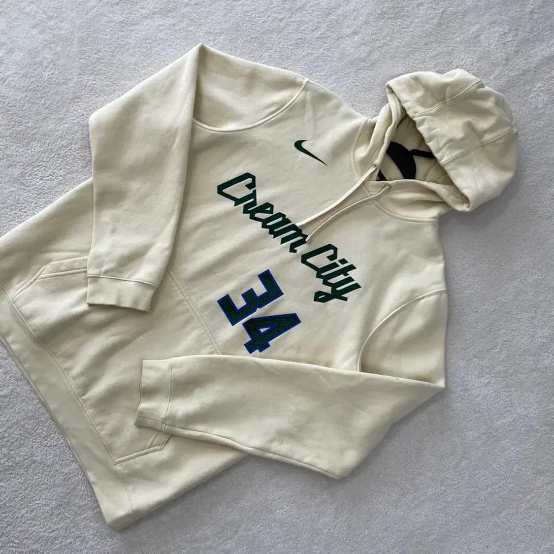 XL 나이키 NBA 밀워키벅스 아데토쿤보 후드티 상품이미지3