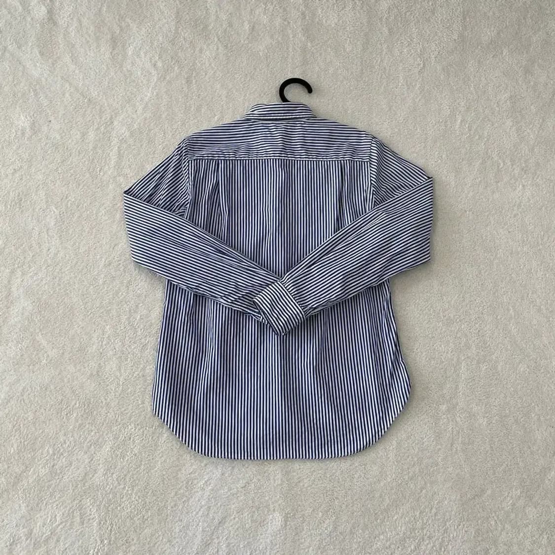 S 꼼데가르송 여성 스트라이프 셔츠 블랙하트 상품이미지7