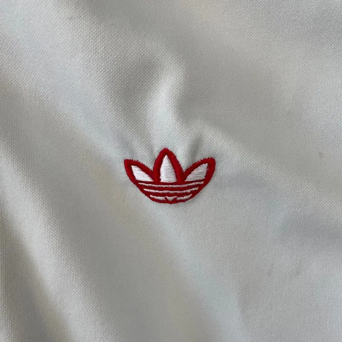 아디다스 도쿄 흰빨 져지 95-100 상품이미지5