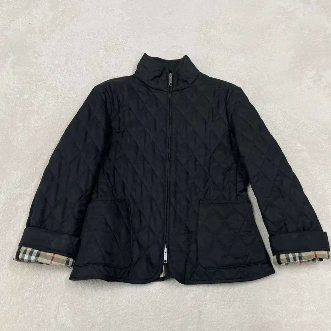 S 버버리 여성 블랙 퀼팅자켓 백화점판 상품이미지1