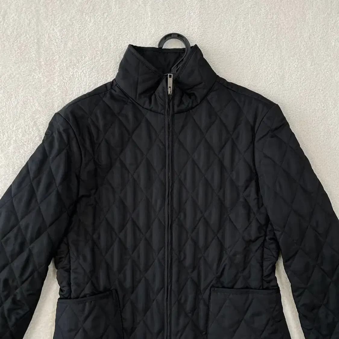S 버버리 여성 블랙 퀼팅자켓 백화점판 상품이미지4
