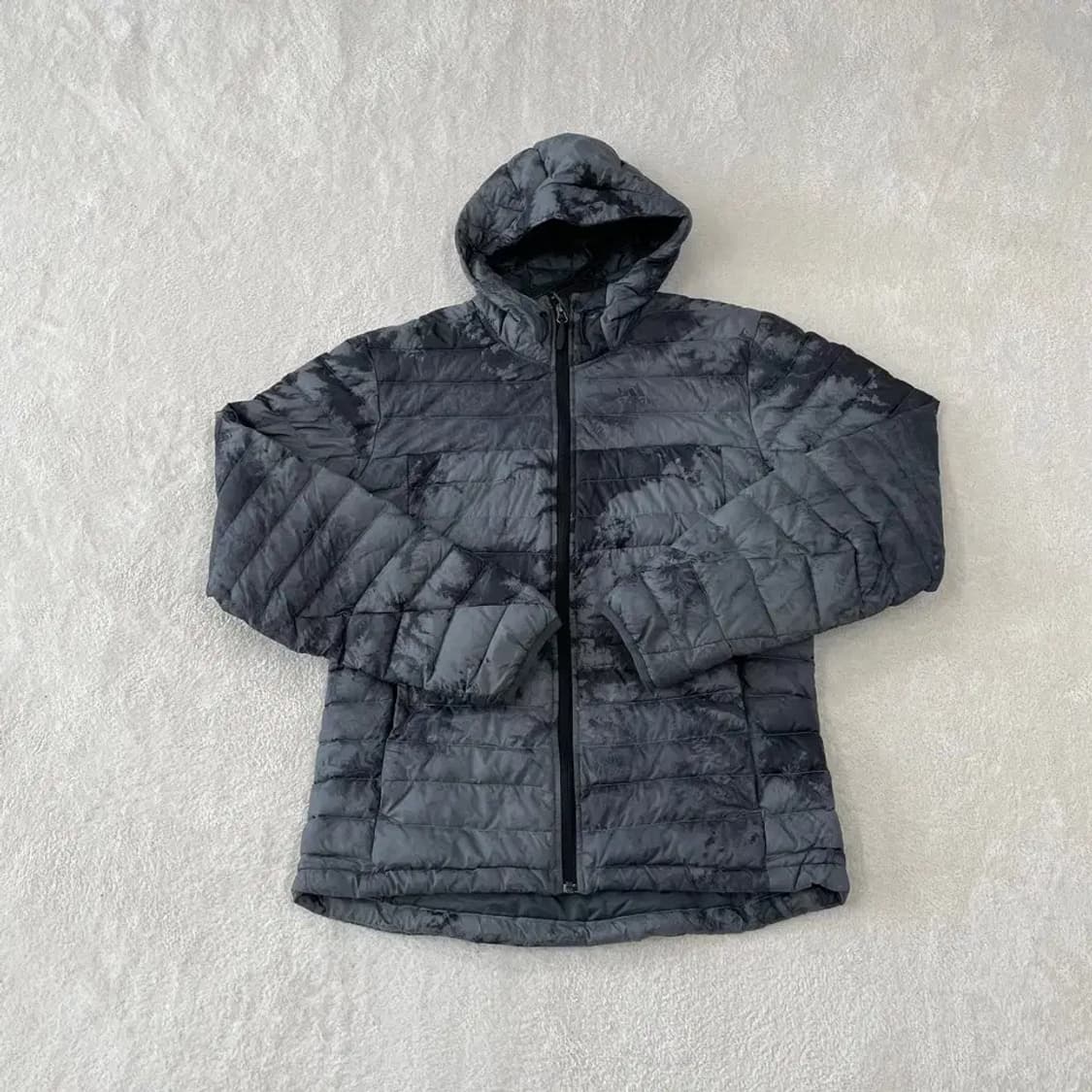 L 아디다스 구스 카모 경량패딩 100 상품이미지1